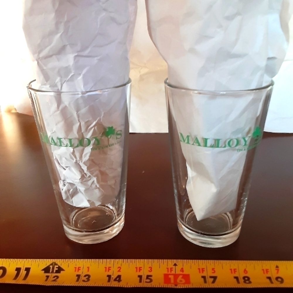 Malloy's Beer Glasses. - Picture 2 of 5